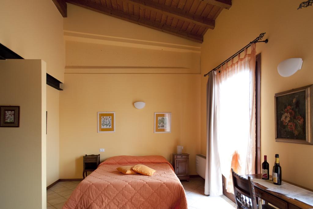 Cascina Clarabella Villa Iseo Rom bilde